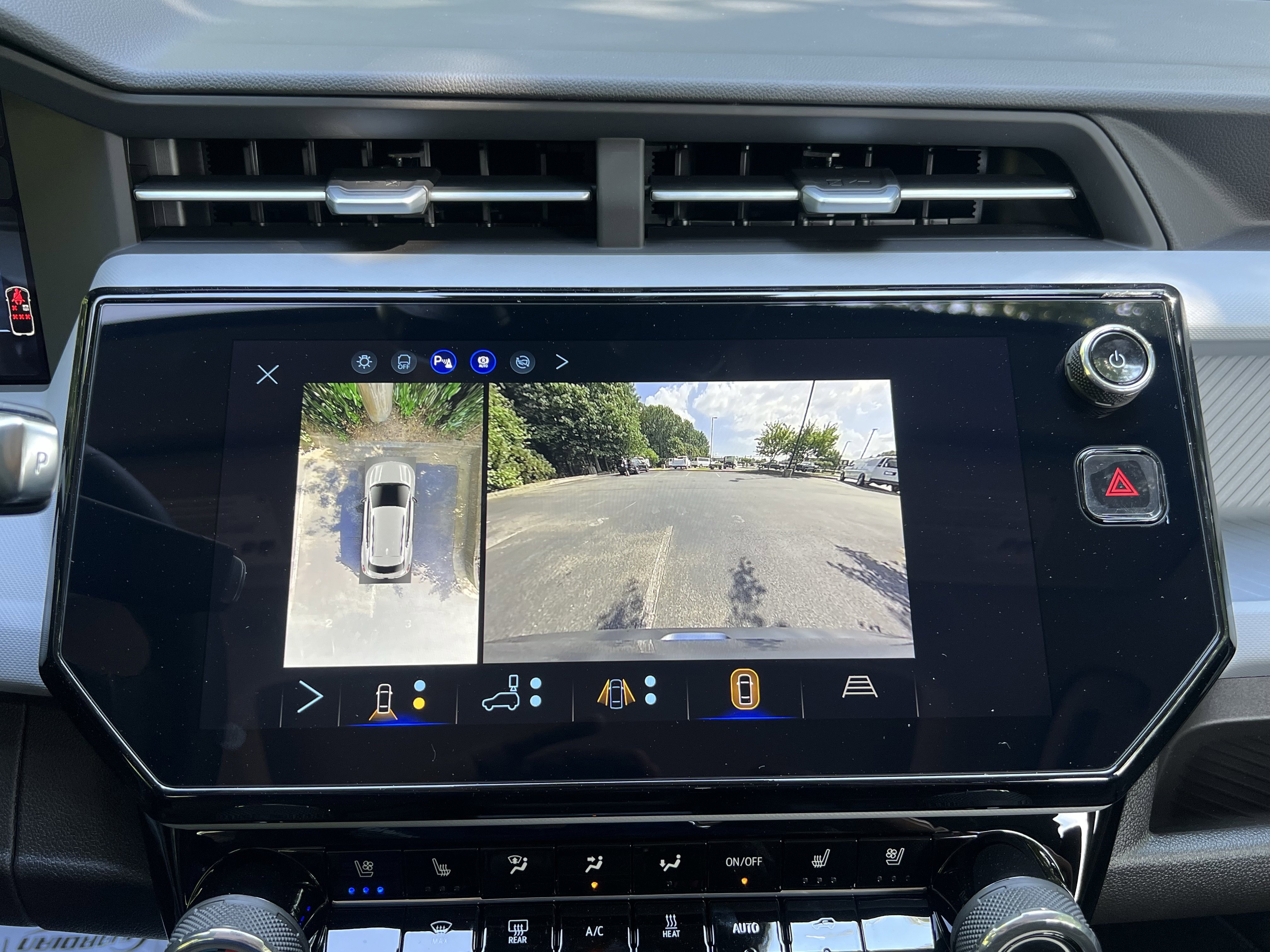 New 2027 Chevrolet Bolt RS w/ Technology Package FWD image 26