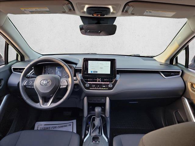 Used 2024 Toyota Corolla Cross LE FWD image 18