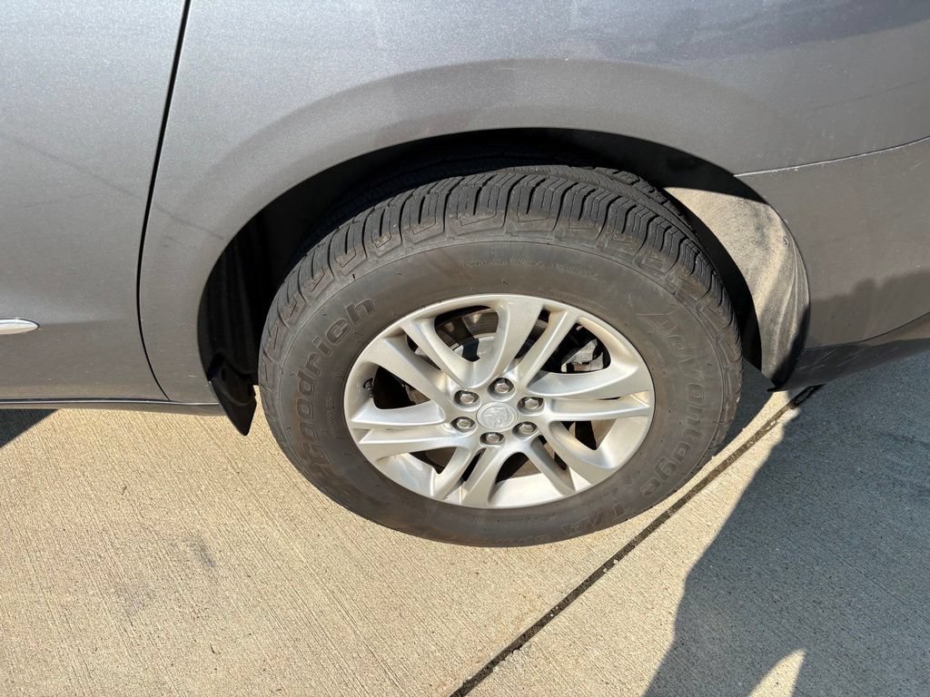 Used 2019 Buick Enclave Essence AWD/4WD image 24