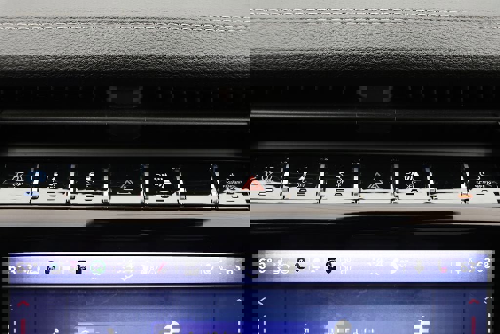 Used 2023 Jeep Grand Cherokee 4xe w/ Luxury Tech Group II image 28