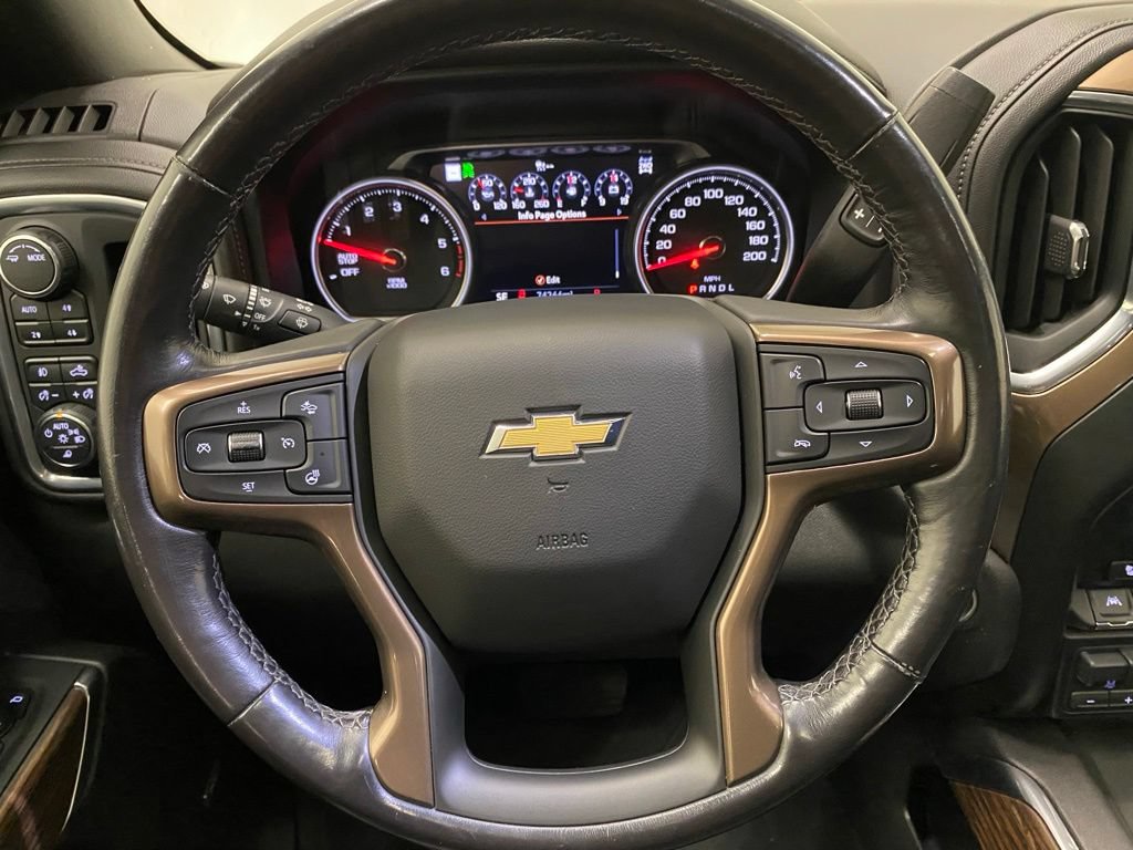 Used 2021 Chevrolet Silverado 1500 High Country w/ Technology Package AWD/4WD image 22