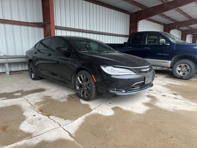 Used 2015 Chrysler 200 S w/ Comfort Group