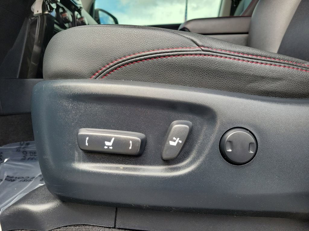 Used 2019 Toyota 4Runner TRD Off-Road Premium AWD/4WD image 23