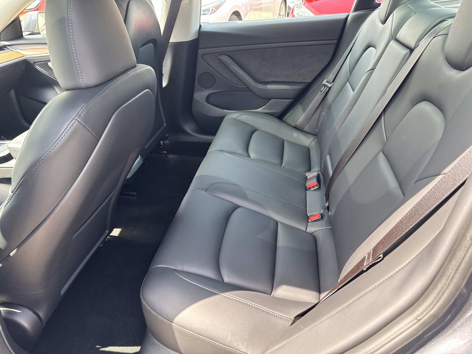 Used 2023 Tesla Model 3 Standard Range image 9