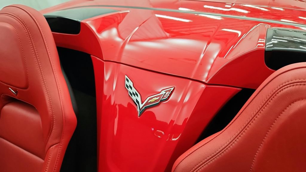 Used 2014 Chevrolet Corvette Stingray Convertible w/ 3LT Preferred Equipment Group RWD image 30