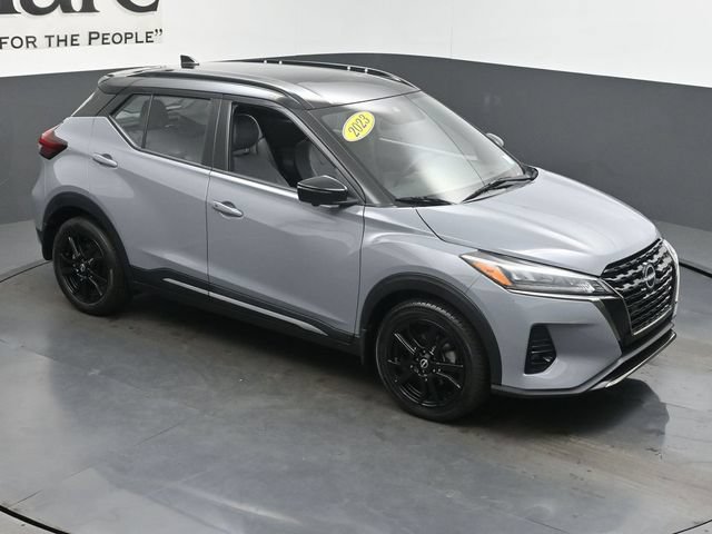 Used 2023 Nissan Kicks SR w/ SR Premium Package FWD image 48