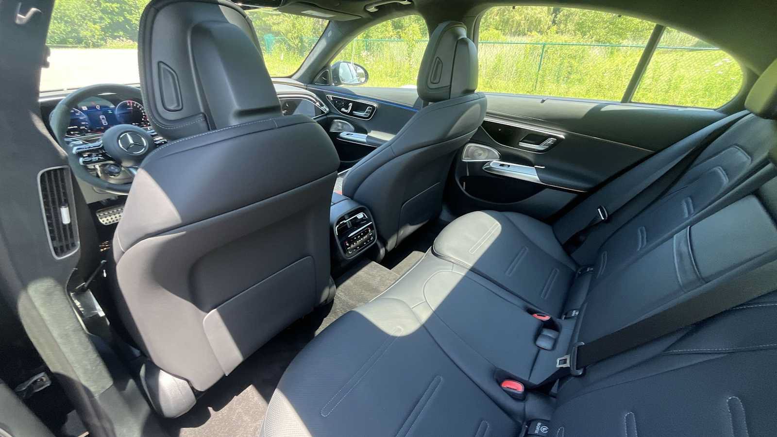Certified 2025 Mercedes-Benz E 53 AMG e 4MATIC Sedan image 13
