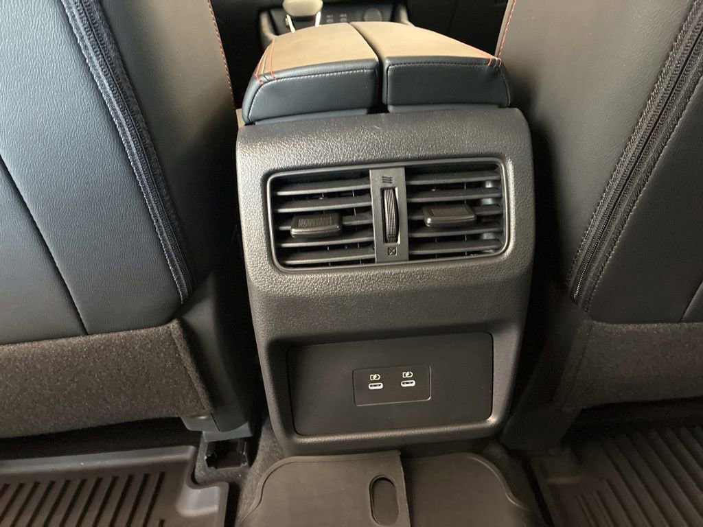 New 2026 Nissan Rogue SV AWD/4WD image 18