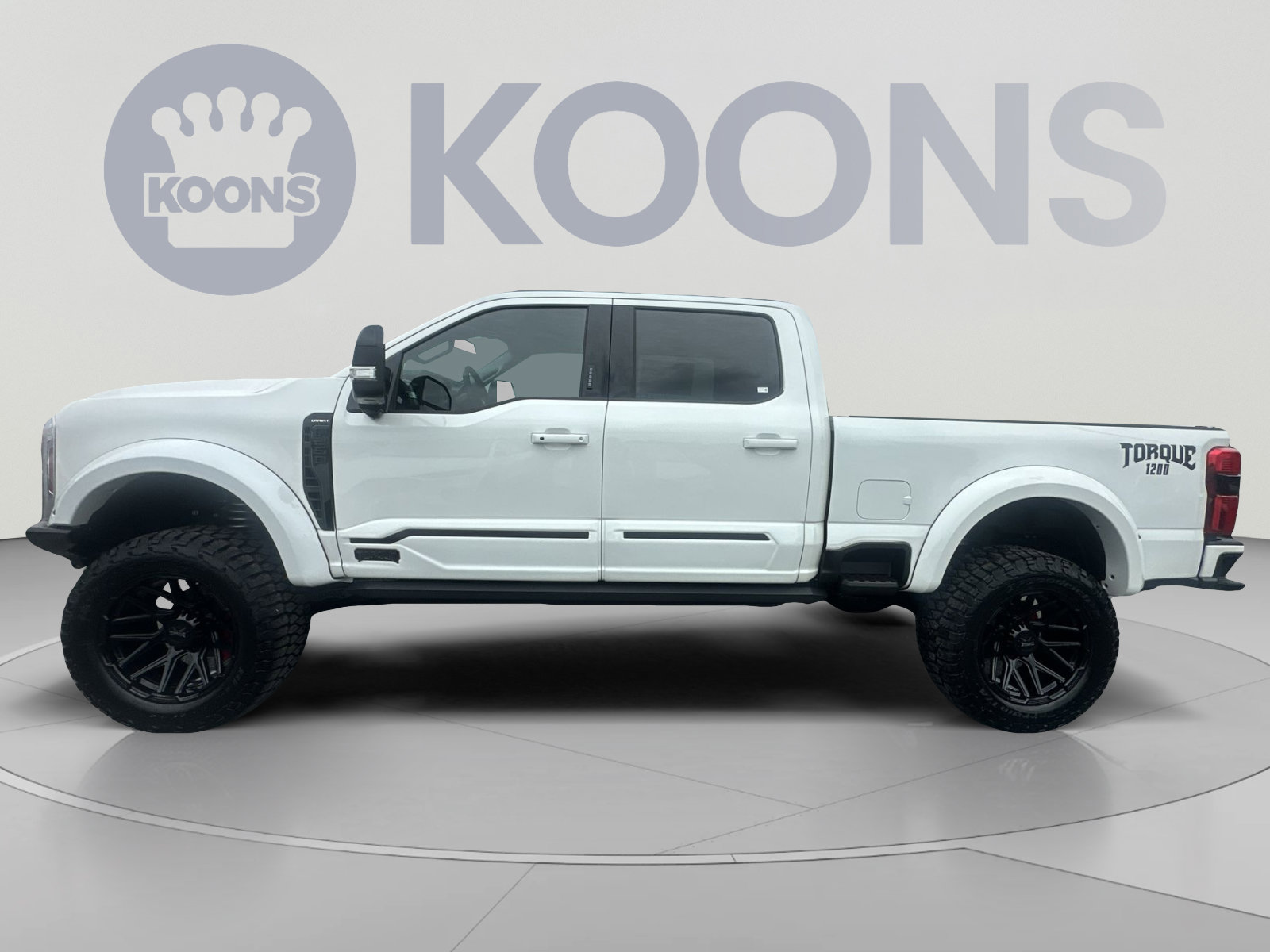 New 2026 Ford F250 Lariat w/ Black Appearance Package AWD/4WD image 13