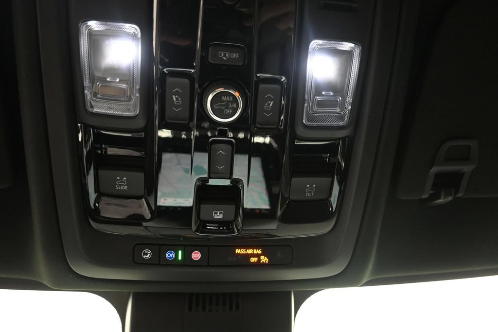 New 2026 GMC Yukon Denali w/ Denali Reserve Package AWD/4WD image 23