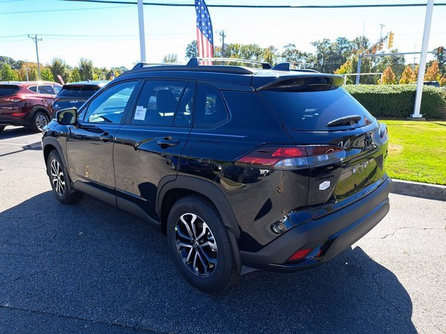New 2026 Toyota Corolla Cross SE image 8
