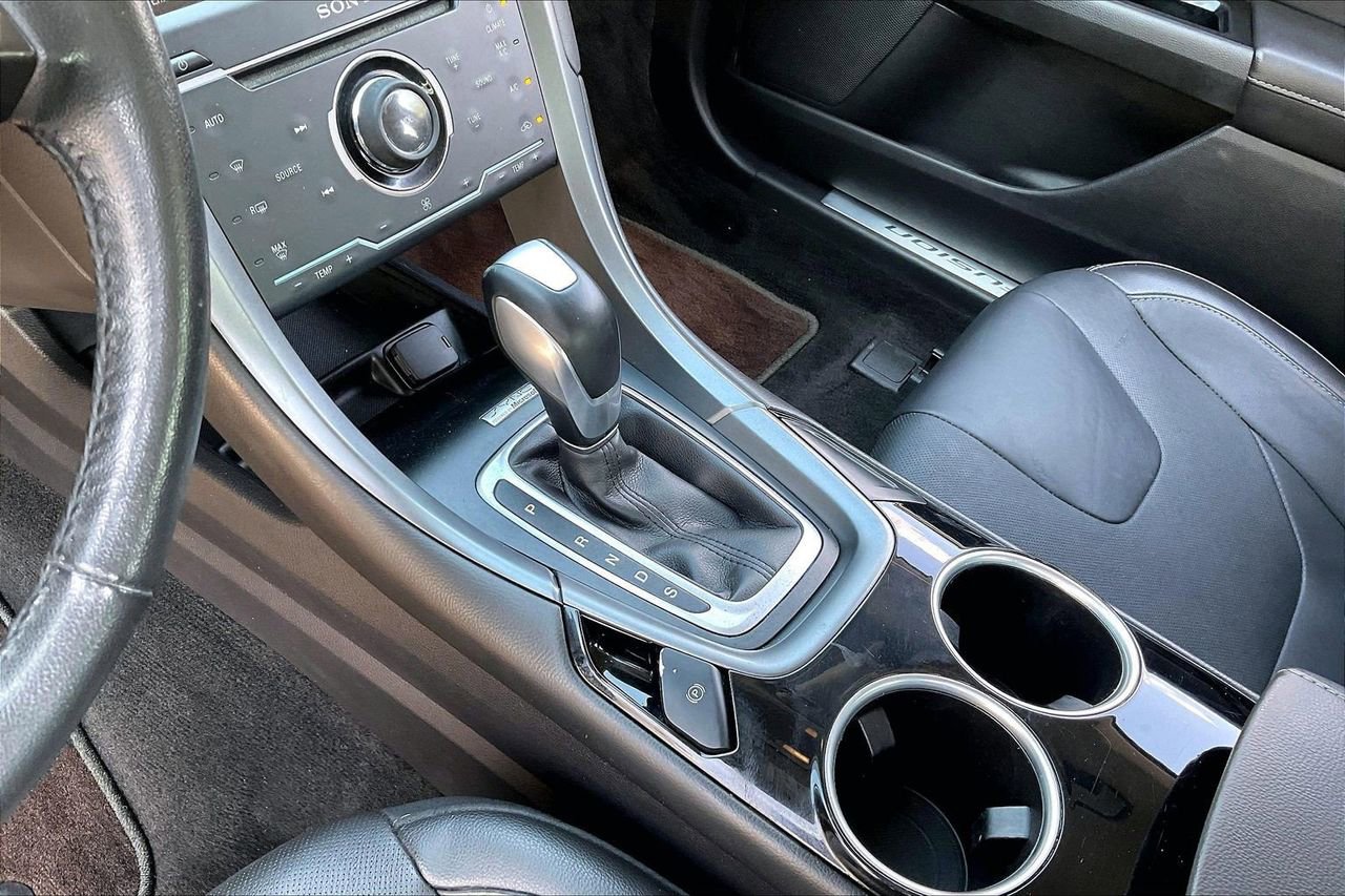 Used 2014 Ford Fusion Titanium FWD image 31