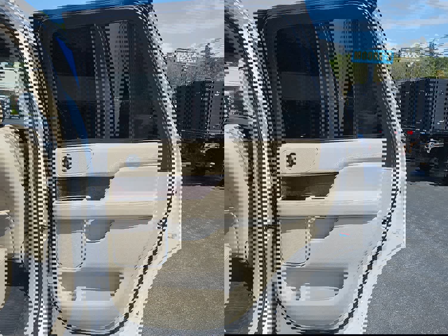 Used 2019 Lincoln Navigator Reserve image 30