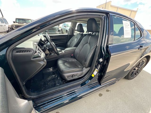 Used 2021 Toyota Camry XSE image 14