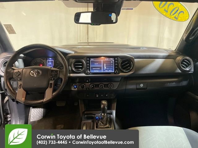 Used 2020 Toyota Tacoma TRD Sport image 11