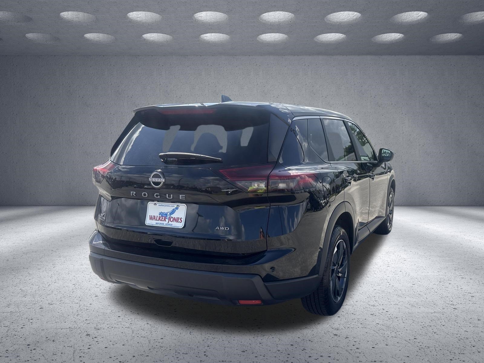 Used 2025 Nissan Rogue SV AWD/4WD image 5