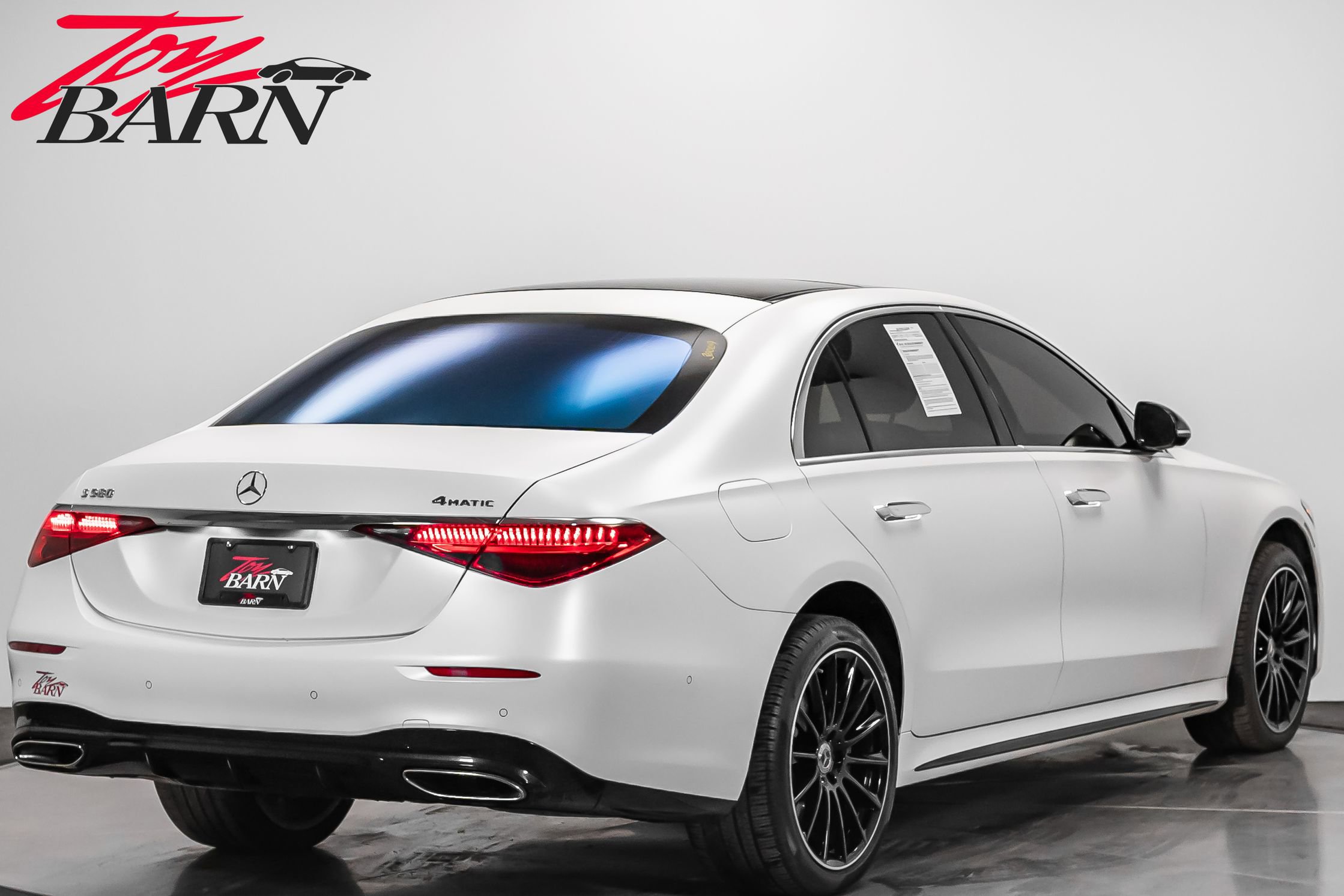 Used 2022 Mercedes-Benz S 580 4MATIC Sedan image 5