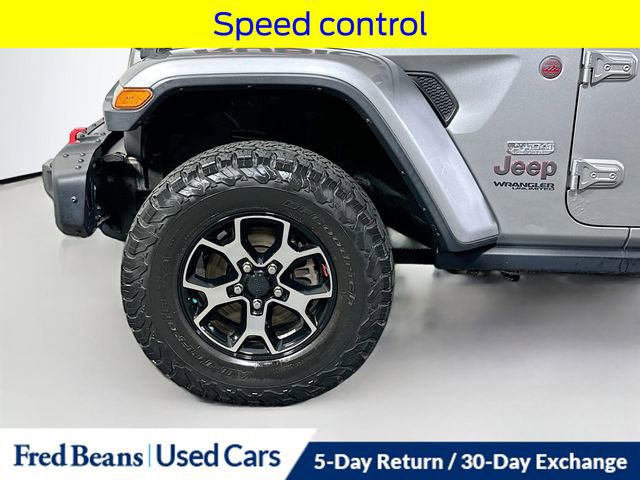 Used 2018 Jeep Wrangler Unlimited Rubicon AWD/4WD image 38