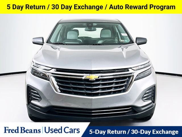 Used 2023 Chevrolet Equinox LS AWD/4WD image 2