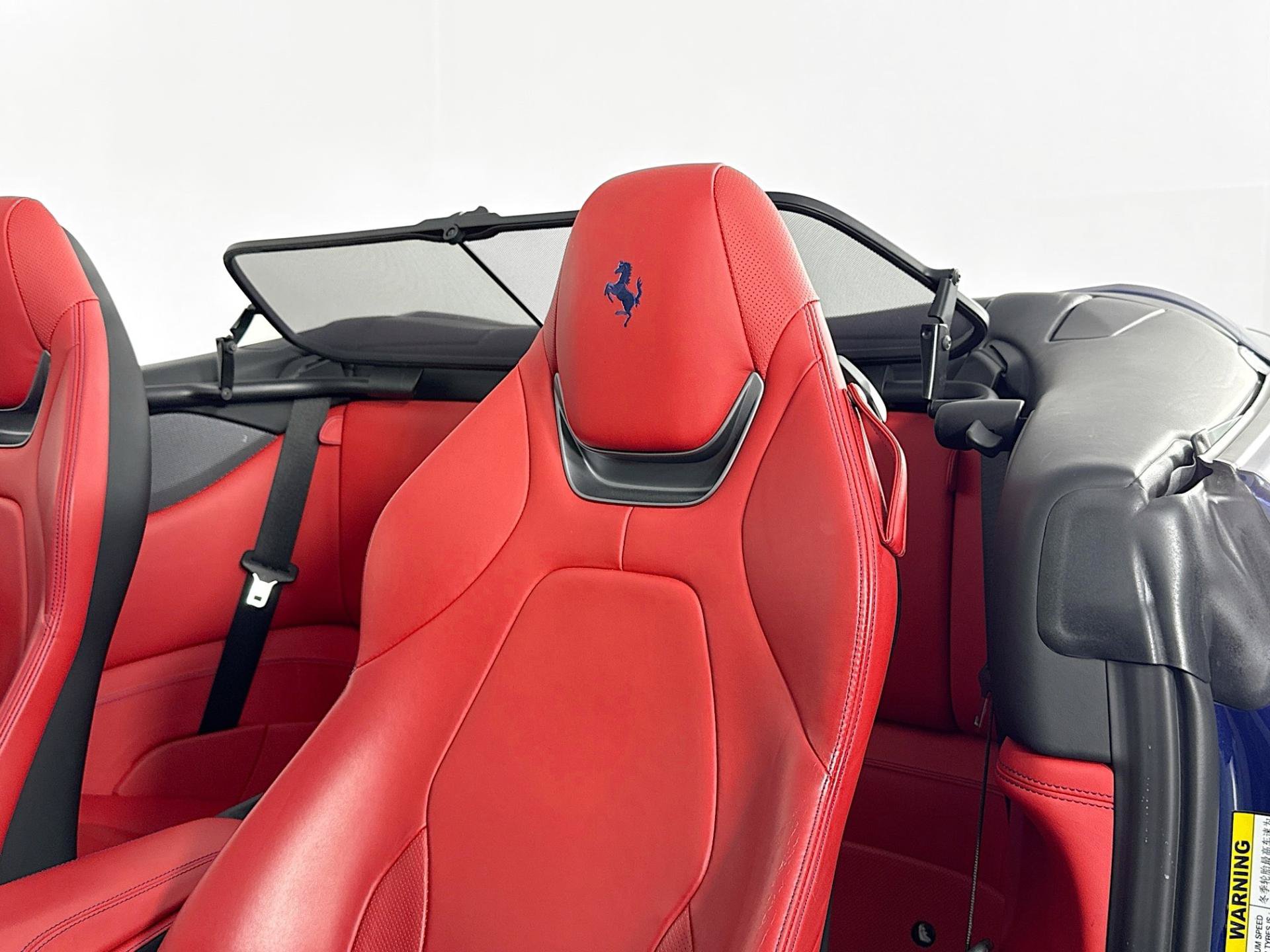 Used 2019 Ferrari Portofino RWD image 41