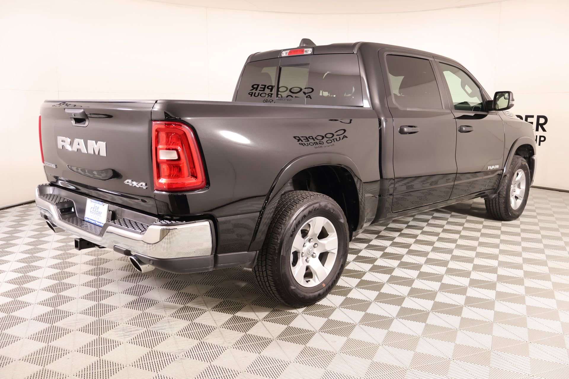 Used 2025 RAM 1500 Big Horn AWD/4WD image 21