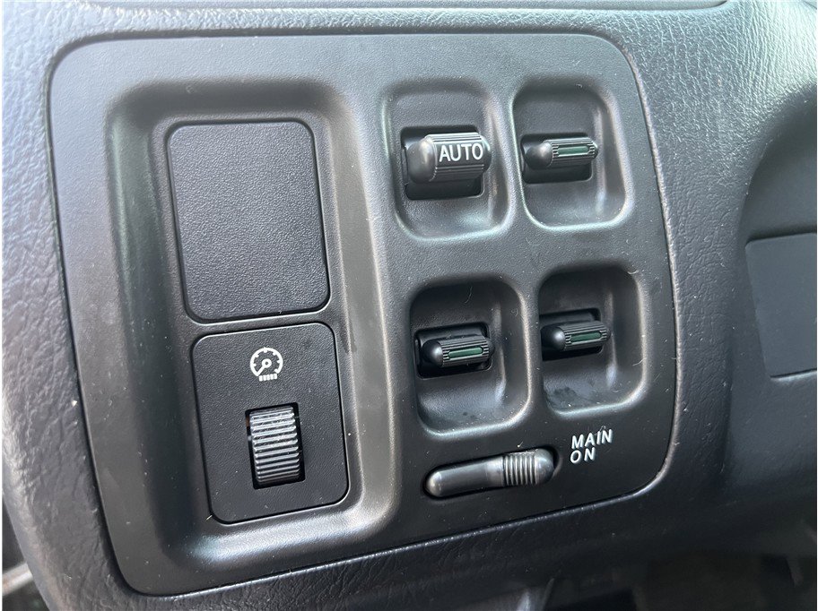 Used 1999 Honda CR-V LX image 16