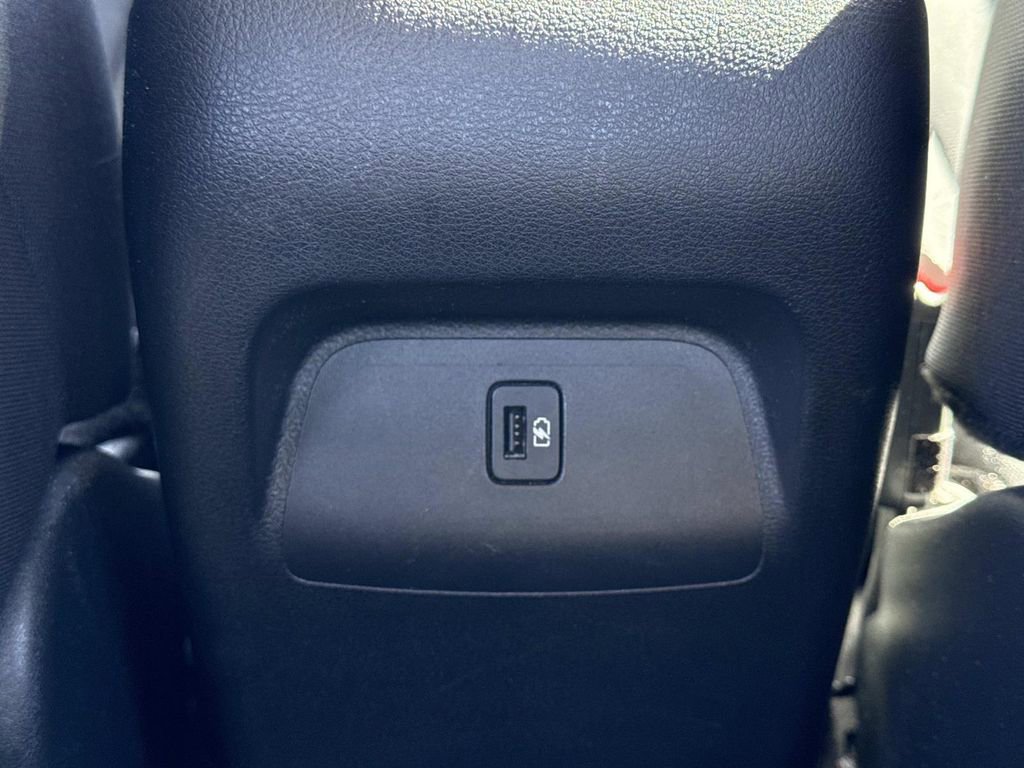 Used 2024 Nissan Sentra SV image 16