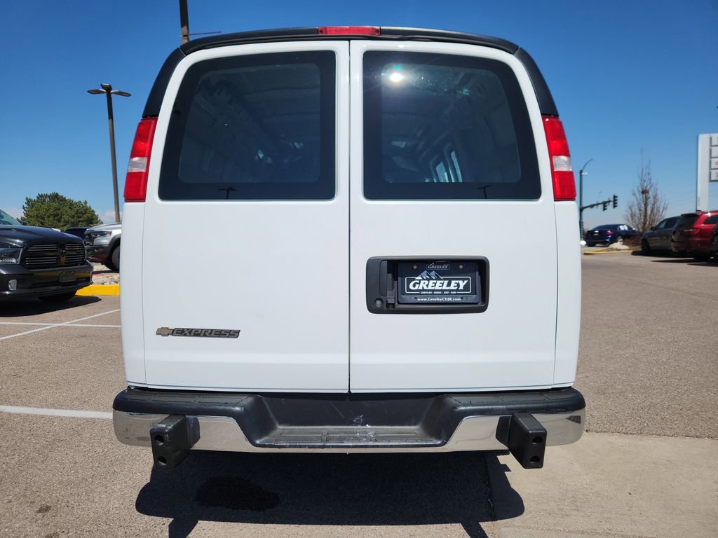 Used 2021 Chevrolet Express 2500 w/ Driver Convenience Package image 10