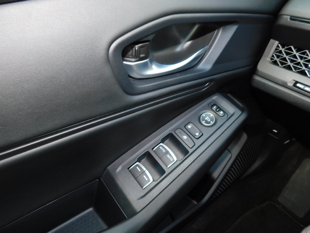 Used 2025 Honda Accord SE image 23