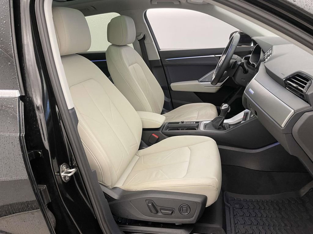 Certified 2023 Audi Q3 2.0T Premium Plus w/ Premium Plus Package image 23