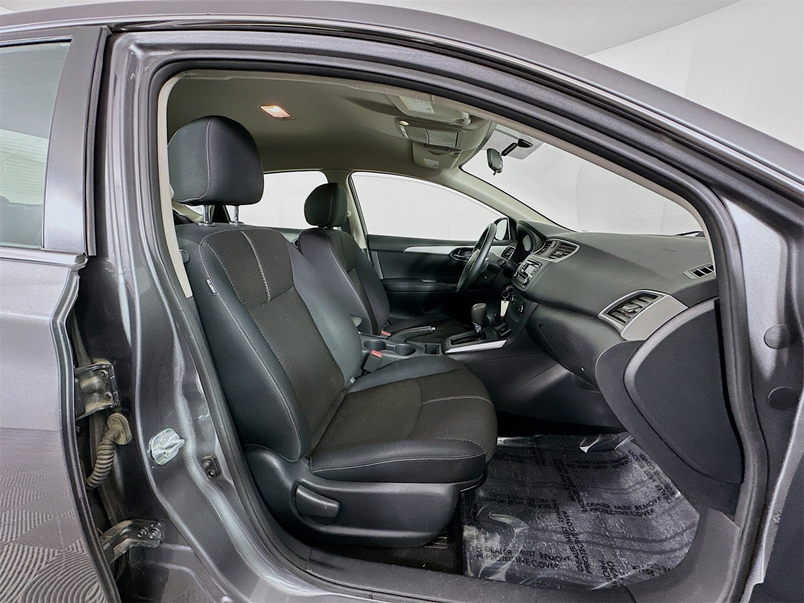 Used 2017 Nissan Sentra S image 24