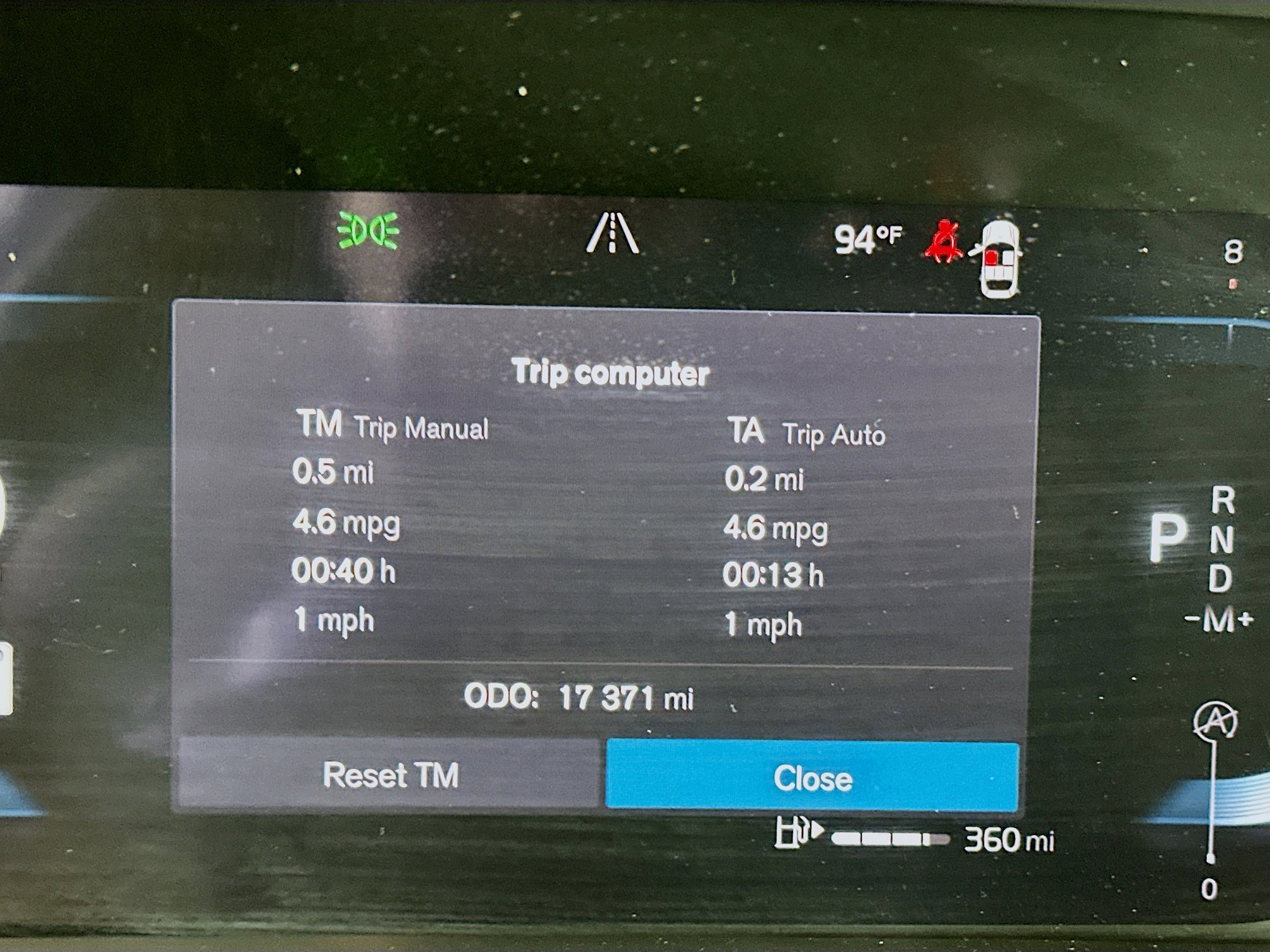 Used 2025 Volvo XC60 B5 Plus image 19