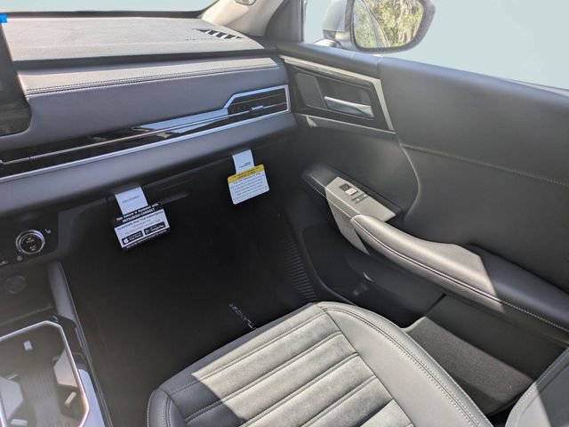 New 2026 Mitsubishi Outlander SE image 19