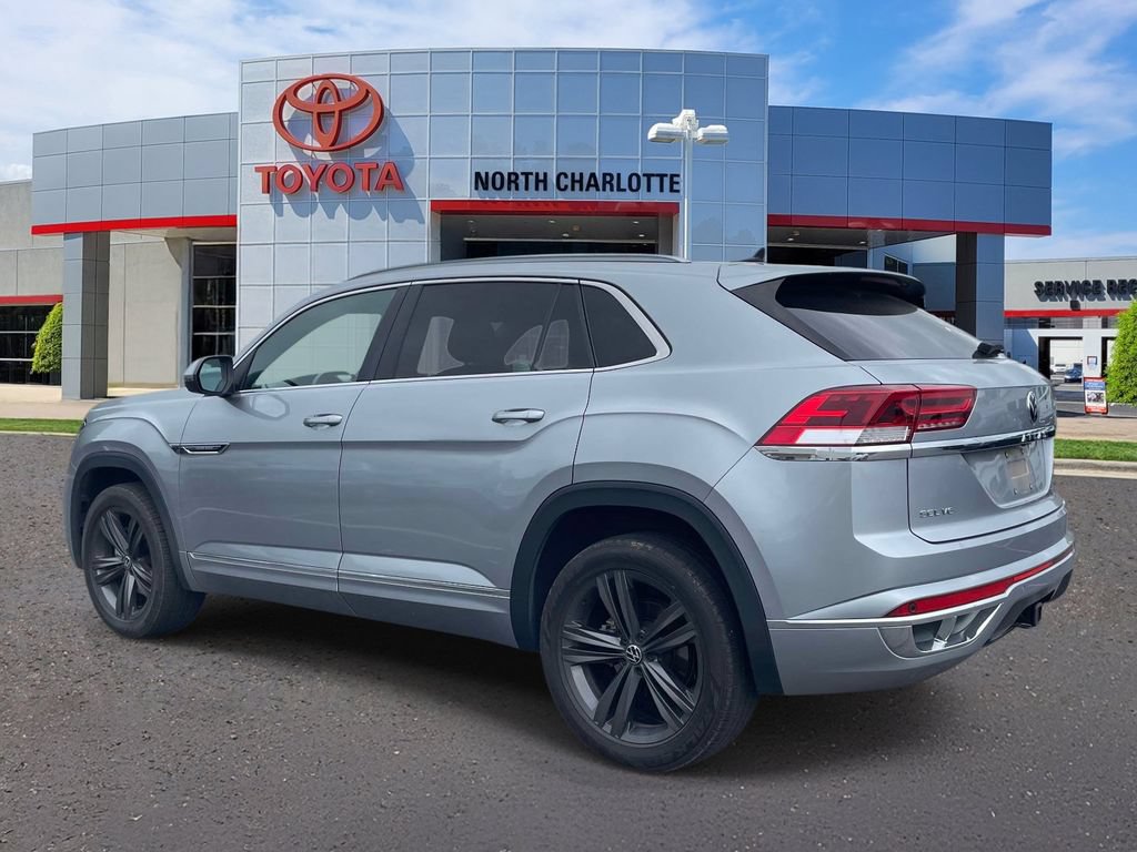 Used 2022 Volkswagen Atlas Cross Sport SEL R-Line AWD/4WD image 4