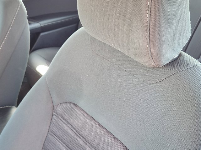 Used 2020 Ford Fusion SE FWD image 16