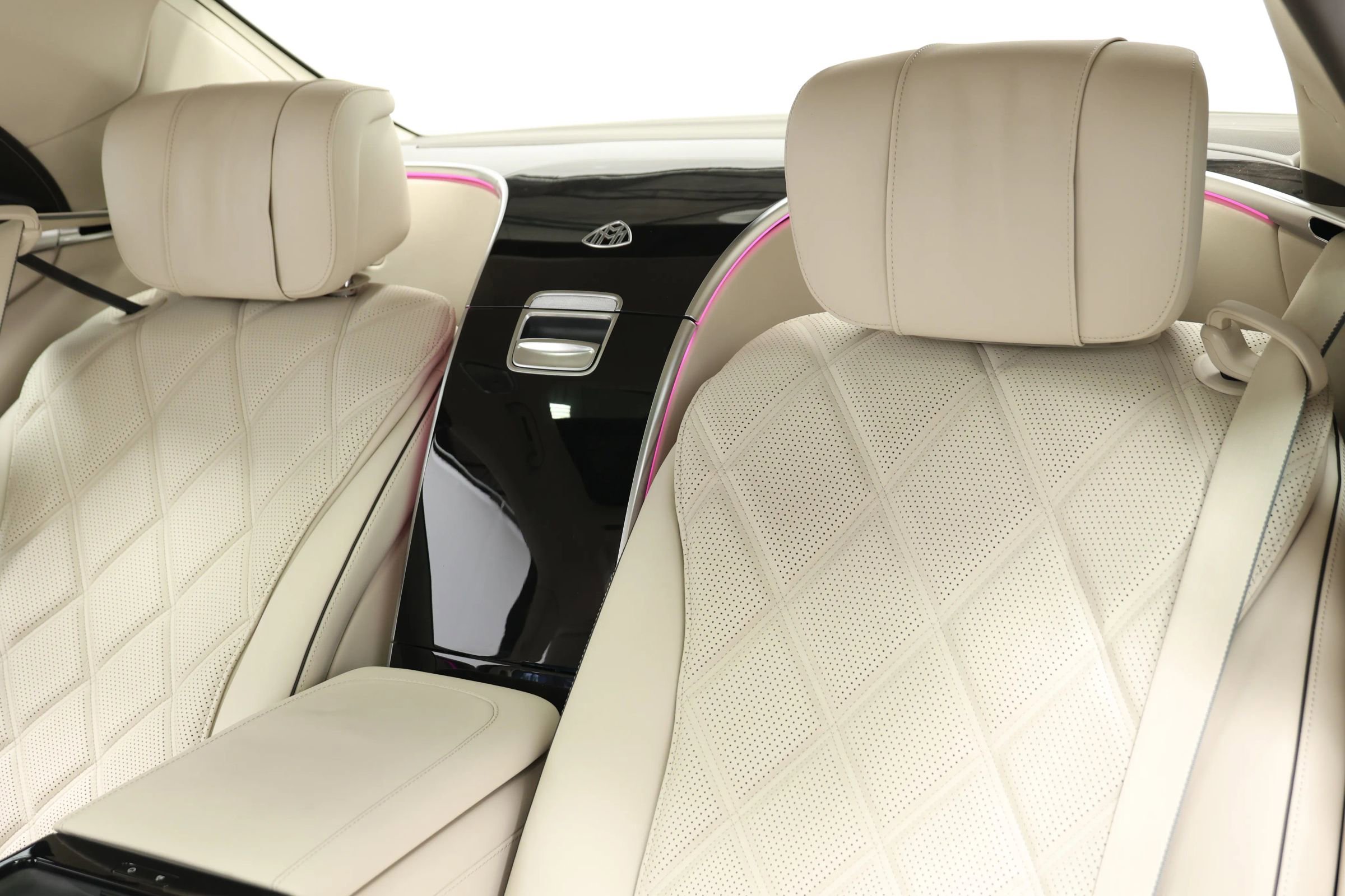 Used 2024 Mercedes-Benz Maybach S 580 4MATIC image 64