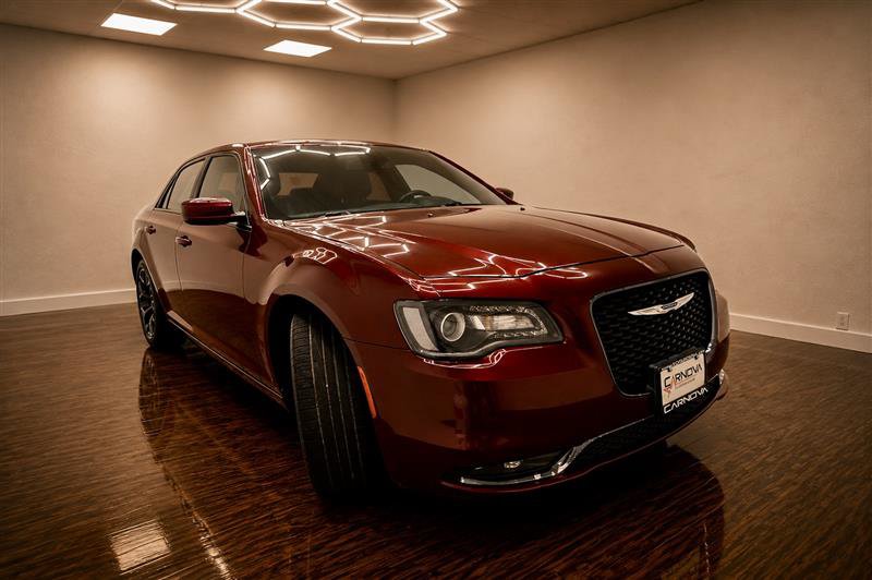 Used 2019 Chrysler 300 S RWD image 10