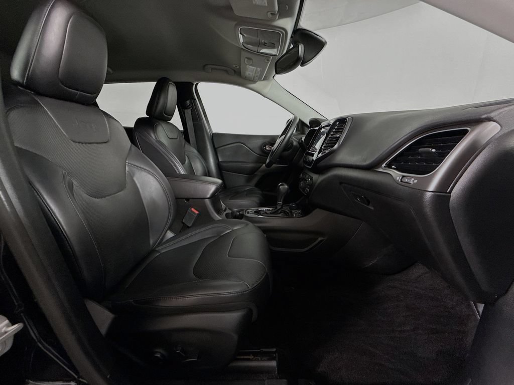 Used 2019 Jeep Cherokee Limited AWD/4WD image 21
