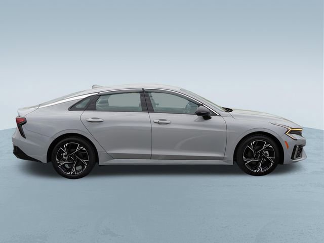 Used 2025 Kia K5 GT-Line image 10