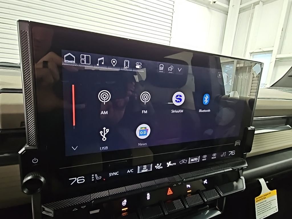 New 2026 GMC Hummer EV SUV image 15