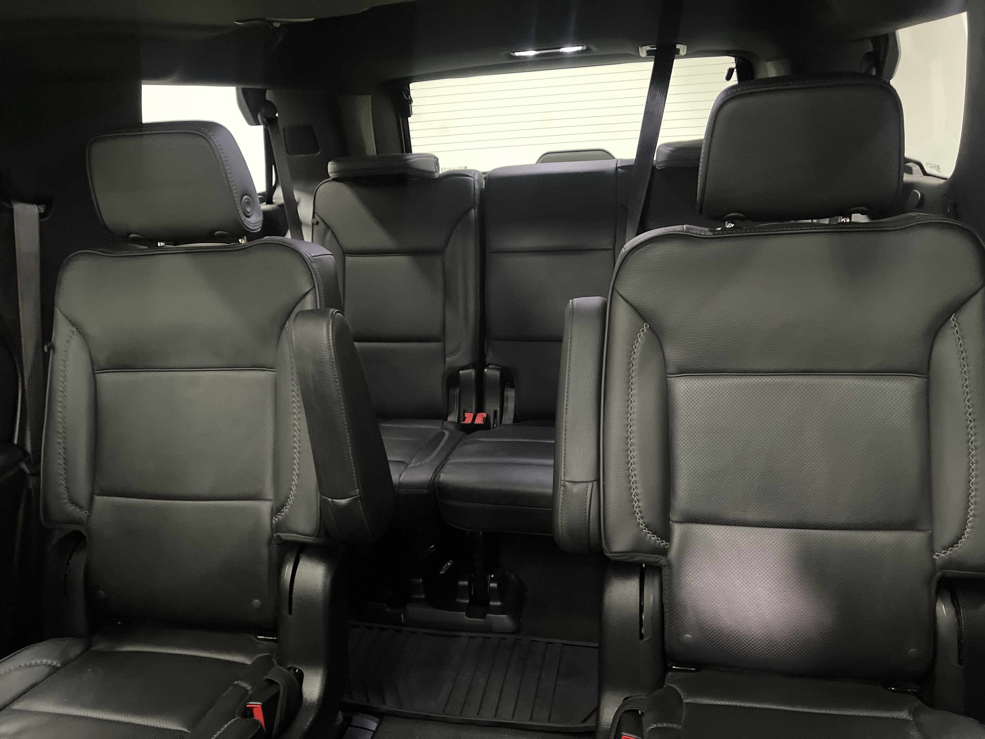 Used 2022 GMC Yukon Denali image 15