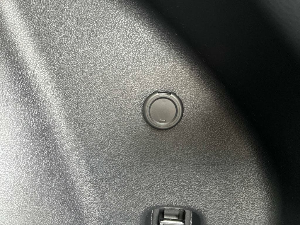 Certified 2025 Nissan Murano SV AWD/4WD image 14