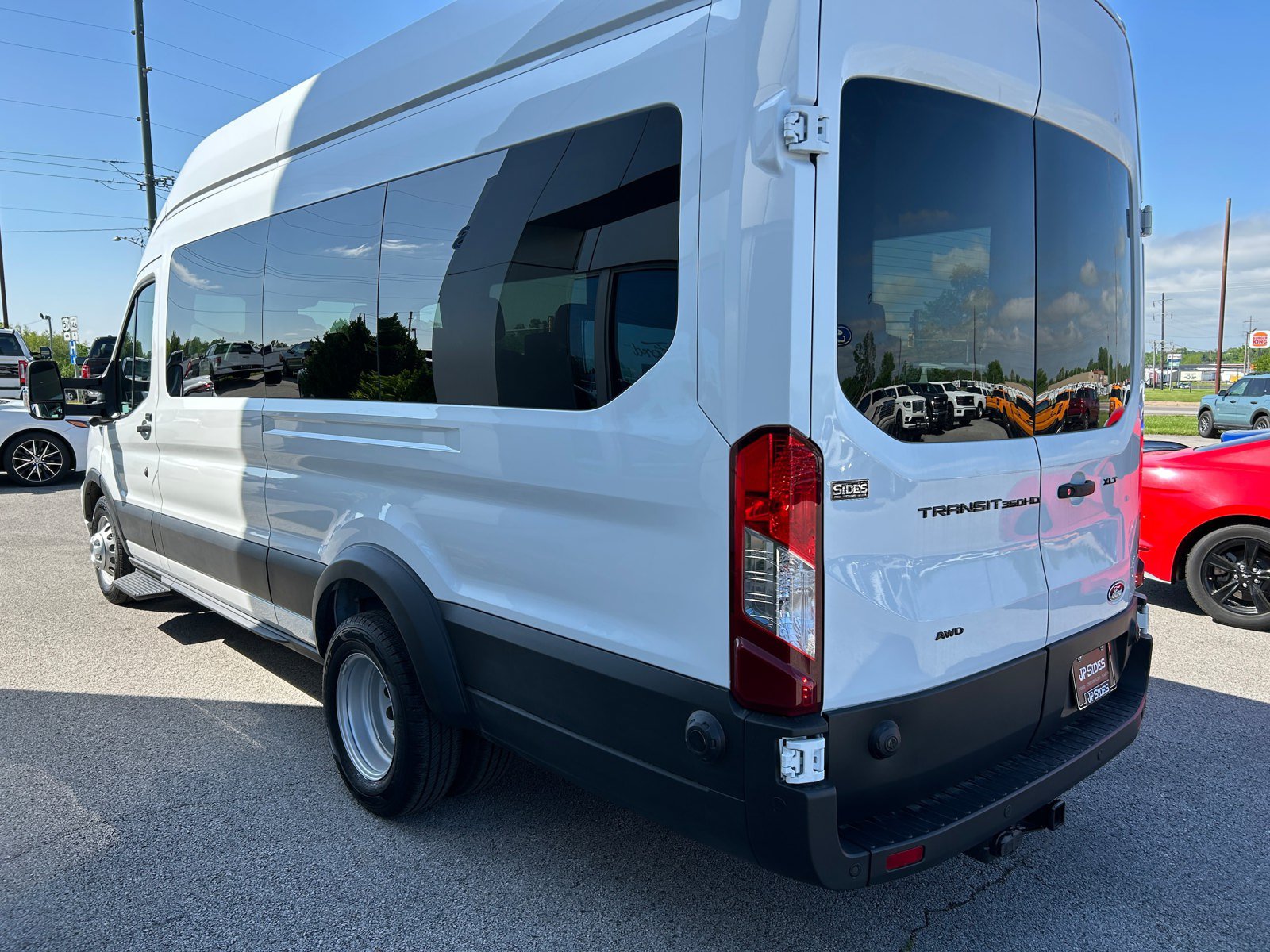 New 2026 Ford Transit 350 XLT AWD/4WD image 4