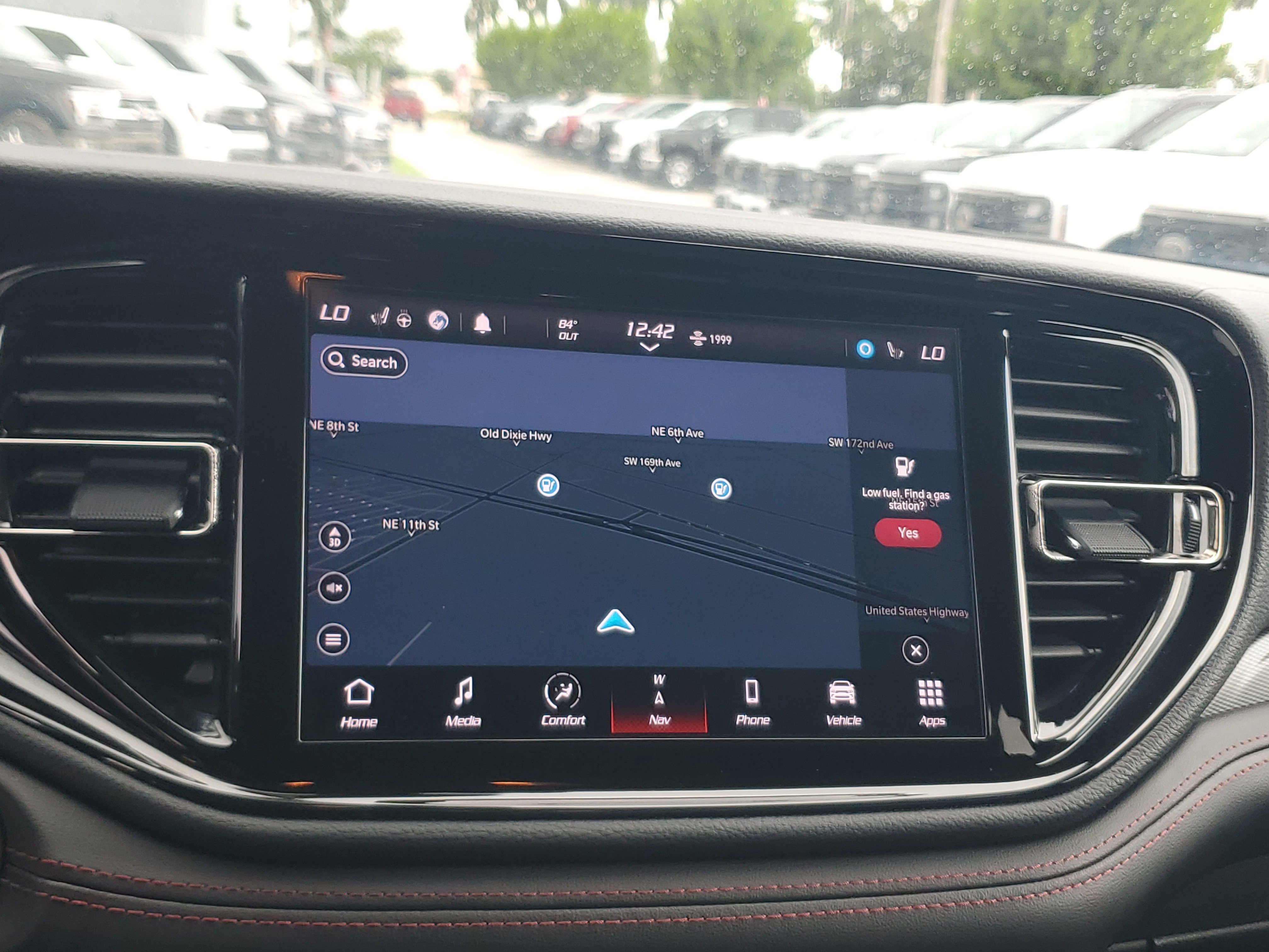 Used 2022 Dodge Durango R/T w/ Trailer Tow Group IV image 25