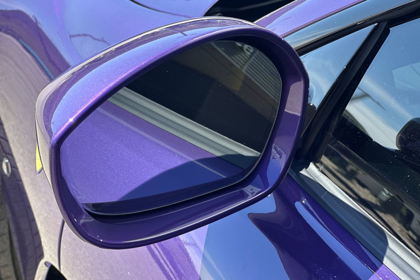 Used 2020 Ferrari 812 Superfast image 40