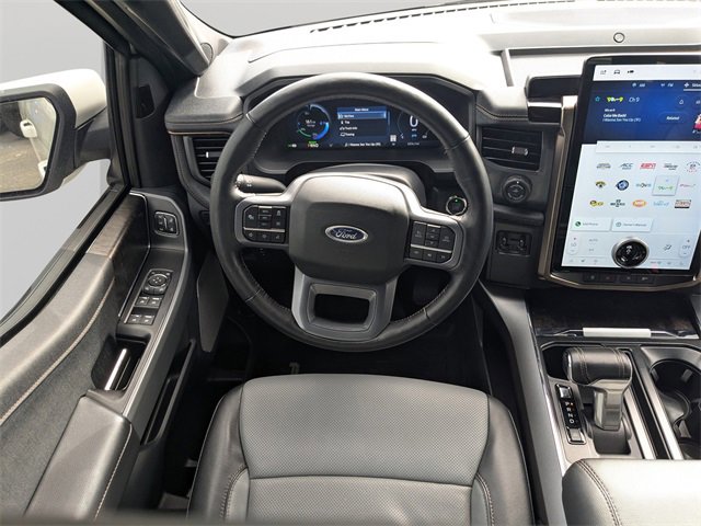 Used 2023 Ford F150 Lightning Lariat w/ Equipment Group 511A High image 13