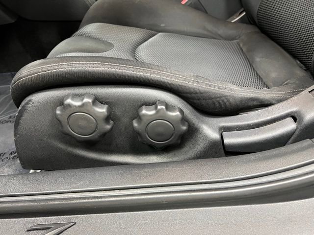 Used 2019 Nissan 370Z Coupe RWD image 22