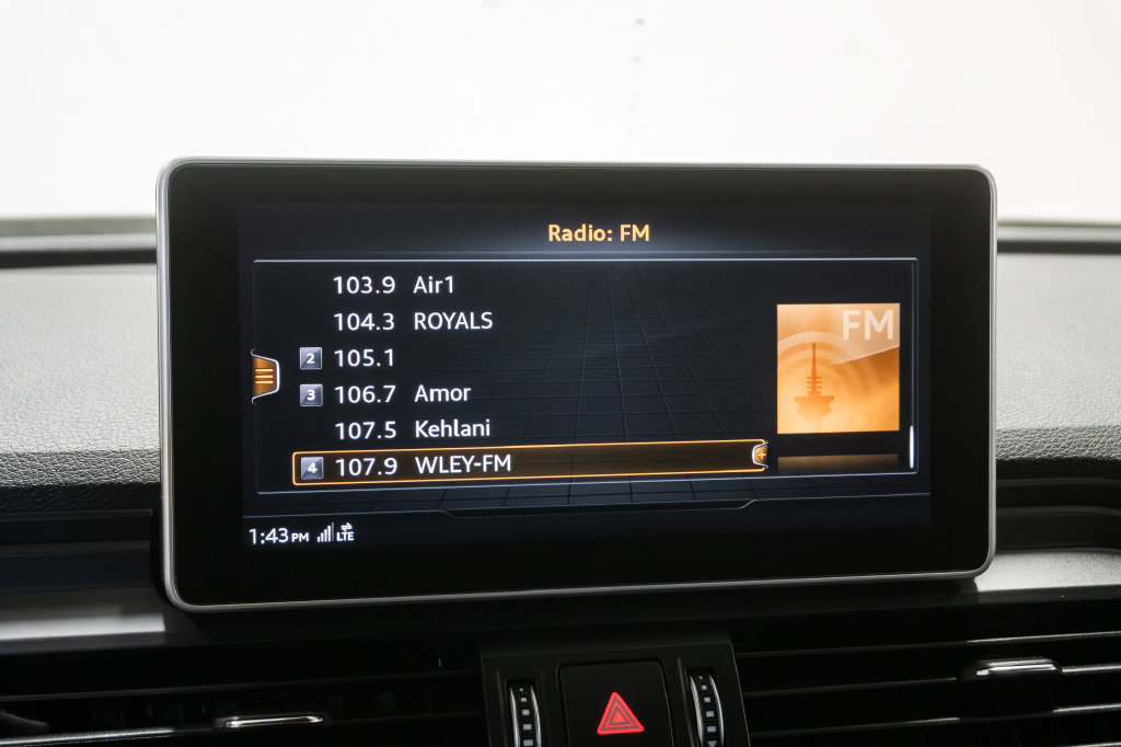 Used 2020 Audi SQ5 Premium Plus w/ Premium Plus Package AWD/4WD image 19