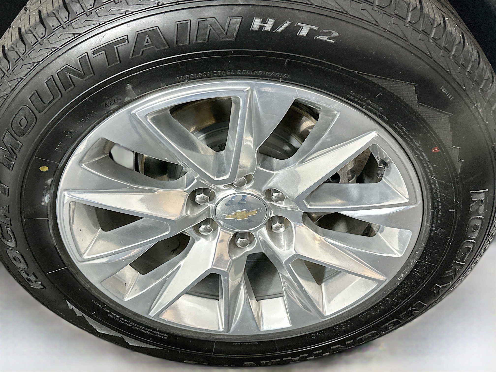 Used 2024 Chevrolet Tahoe Premier image 11