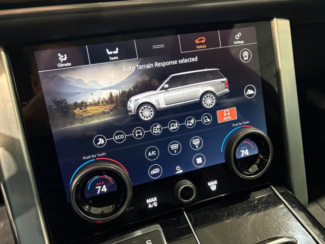 Used 2019 Land Rover Range Rover HSE image 21